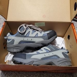 women steel toe work shoes